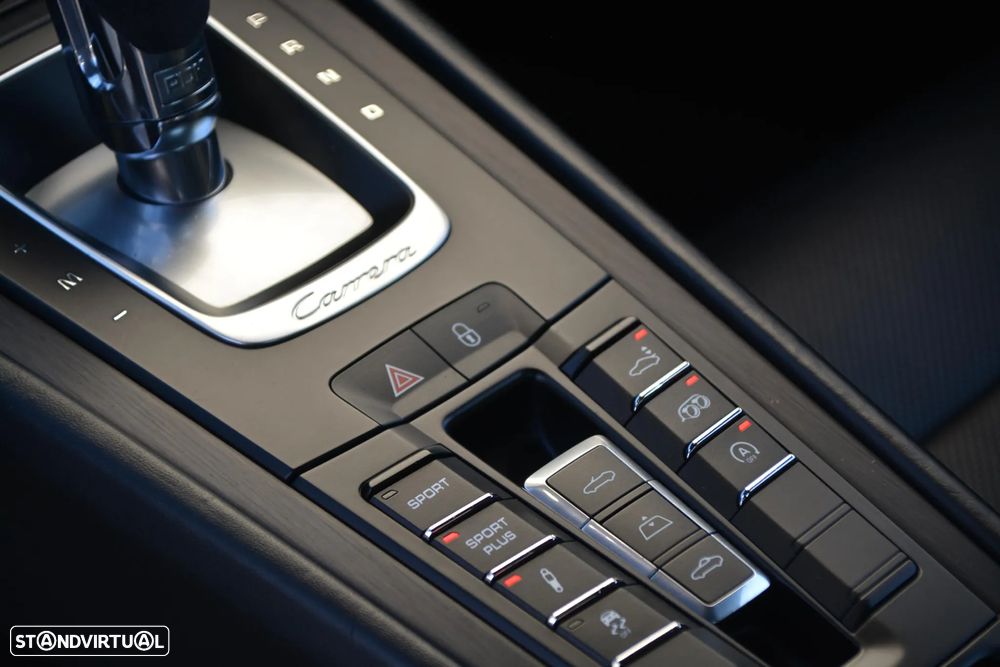 Porsche 911 (991) Carrera 2 GTS PDK - 38