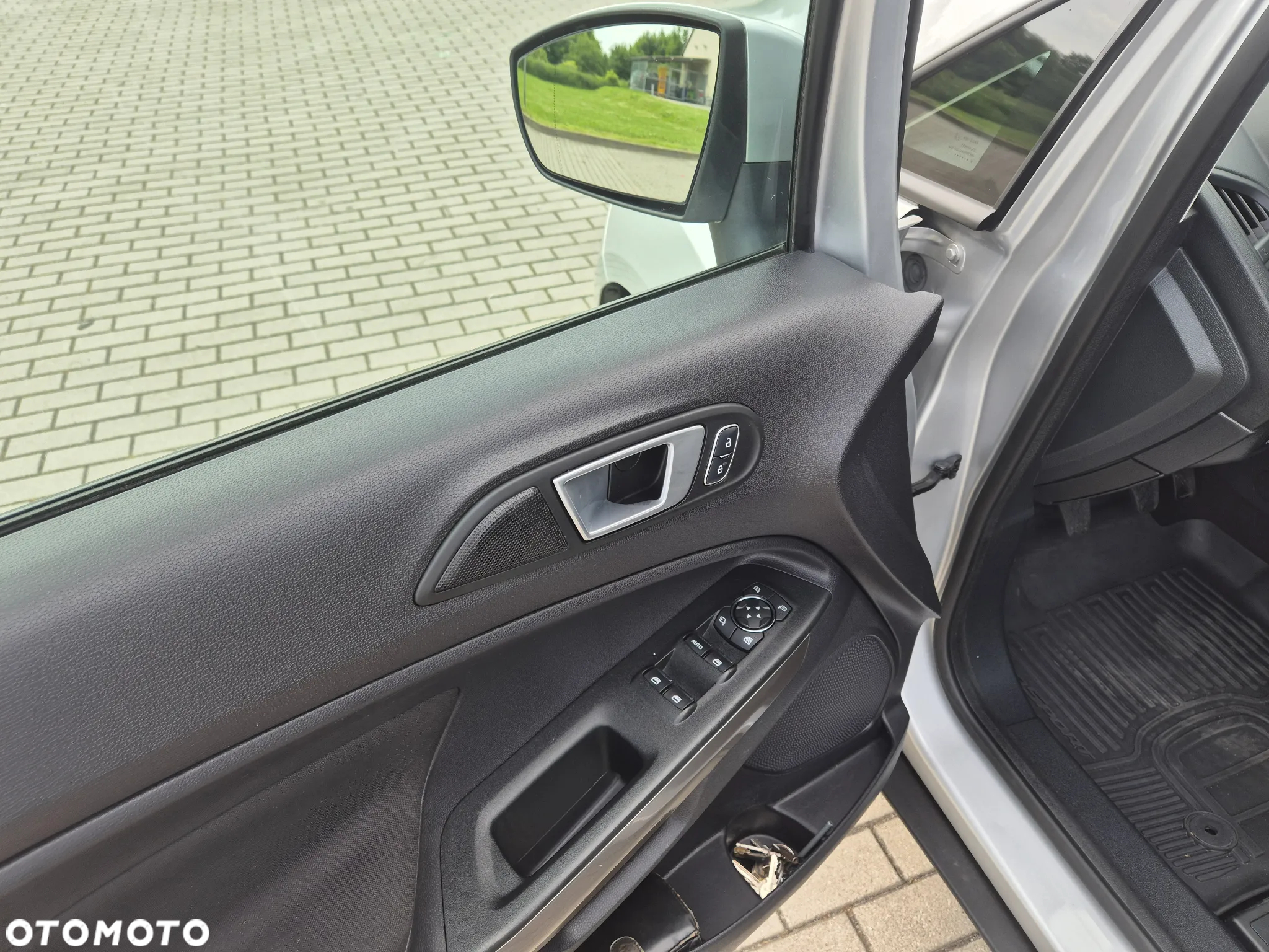 Ford EcoSport - 17