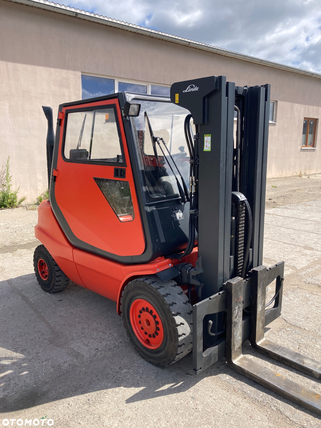 Linde [2000] WÓZEK WIDŁOWY LINDE H30D diesel 3t - 8