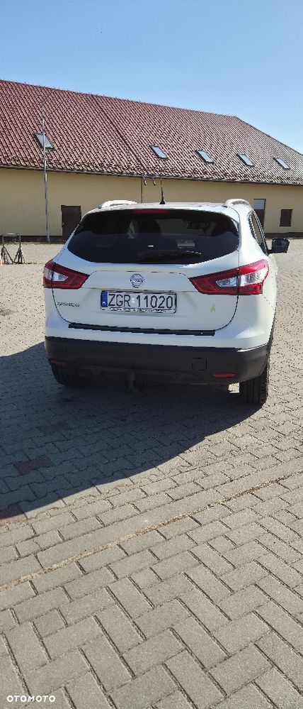 Nissan Qashqai - 4