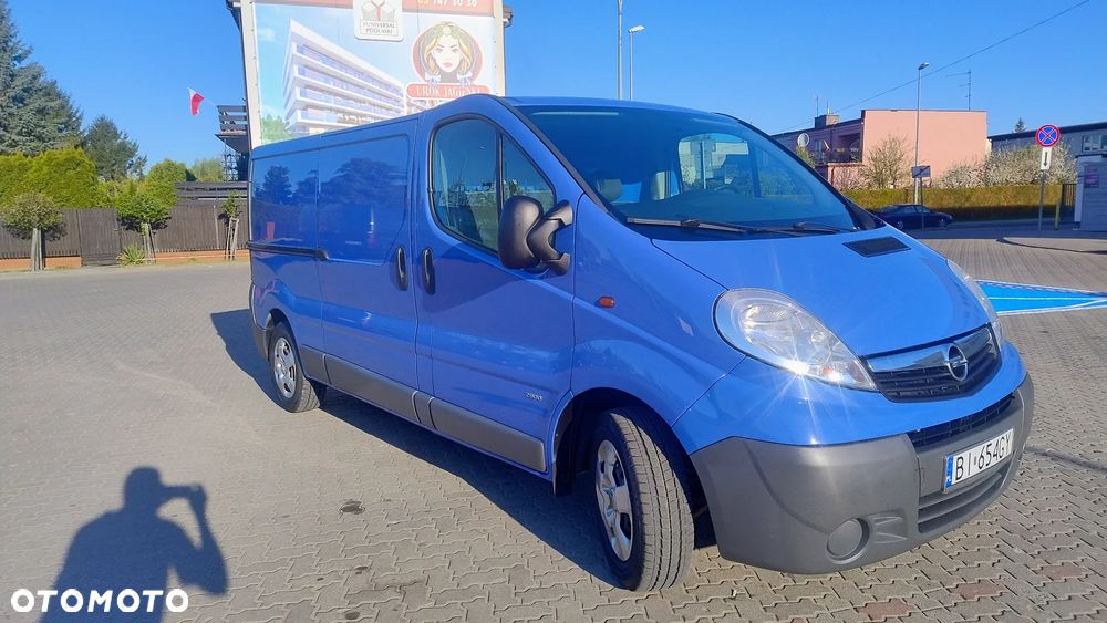 Opel Vivaro L2H1 - 1