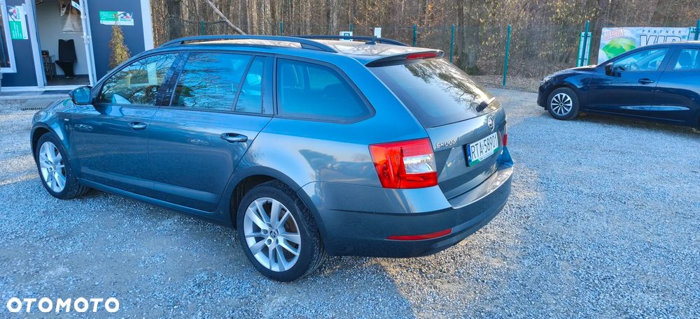 Skoda Octavia 2.0 TDI 4x4 Elegance - 3