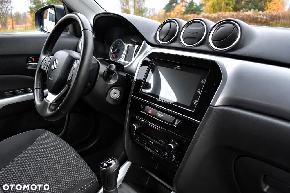 Suzuki Vitara 1.6 (4x4) Allgrip Comfort - 33
