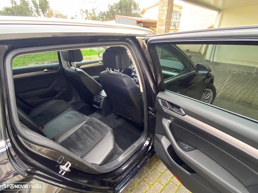 VW Passat Variant 2.0 TDI Confortline - 15