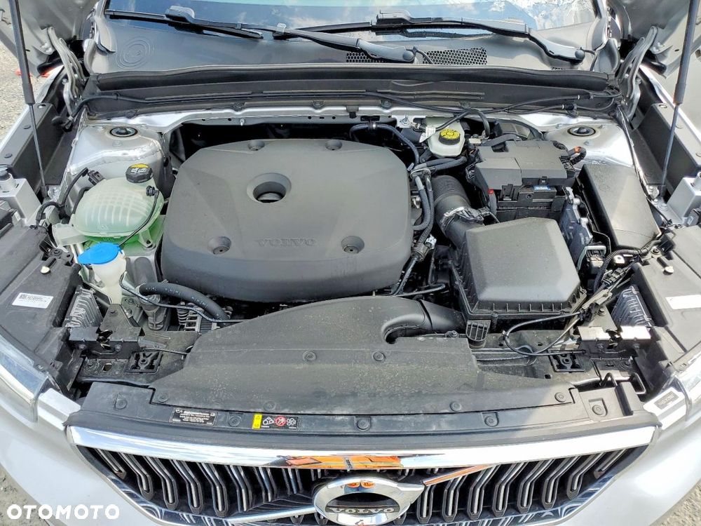 Volvo XC 40 T5 AWD Inscription - 9