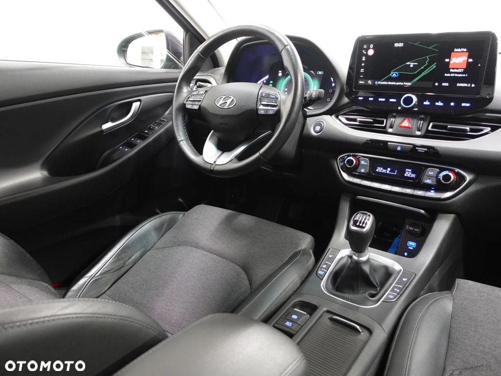 Hyundai i30 1.5 T-GDI 48V-Hybrid Prime - 28