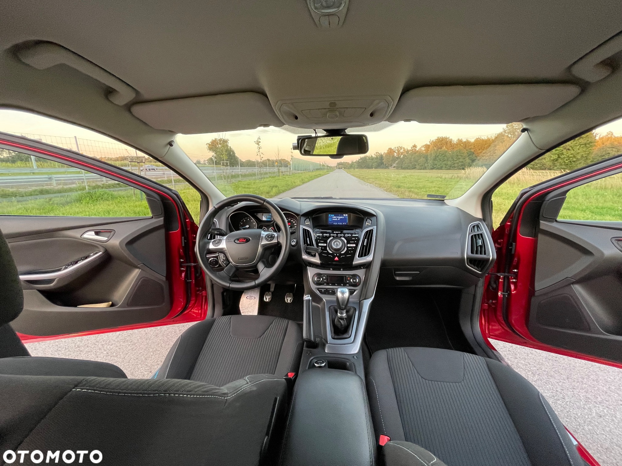 Ford Focus 1.6 EcoBoost Titanium - 21