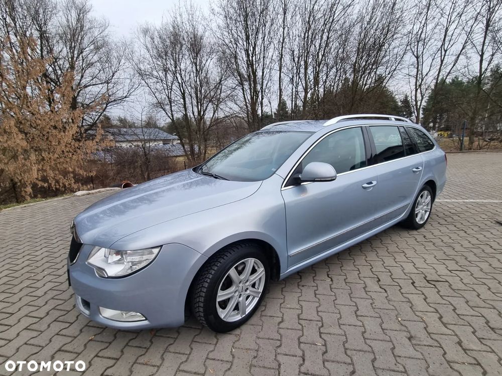 Skoda Superb 2.0 TDI Platinum - 29