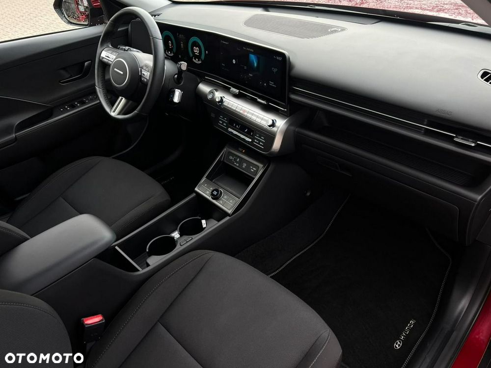 Hyundai Kona - 16