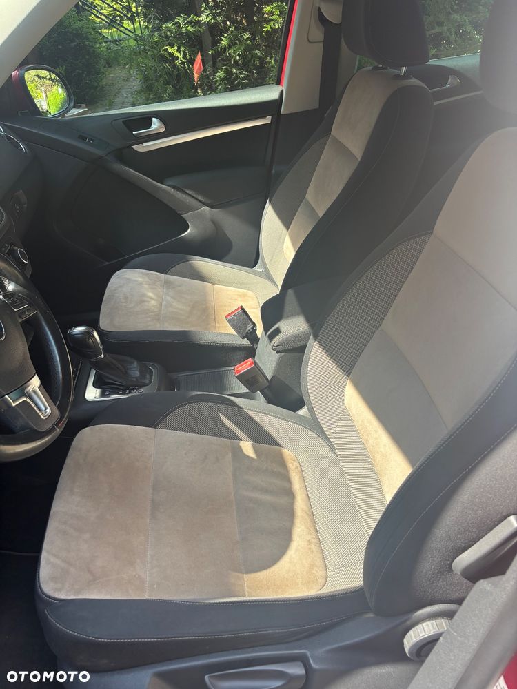 Volkswagen Tiguan 2.0 TDI DPF 4Motion BlueMotion Technology DSG Sport & Style - 5