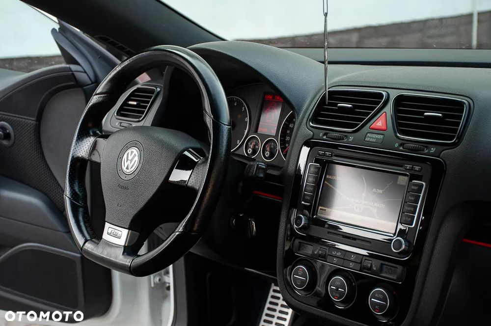 Volkswagen Scirocco 1.4 TSI Perfectline R-Style - 27