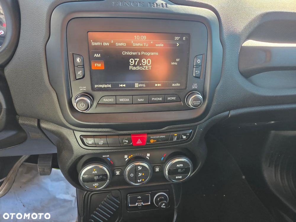 Jeep Renegade 1.4 MultiAir Limited - 11