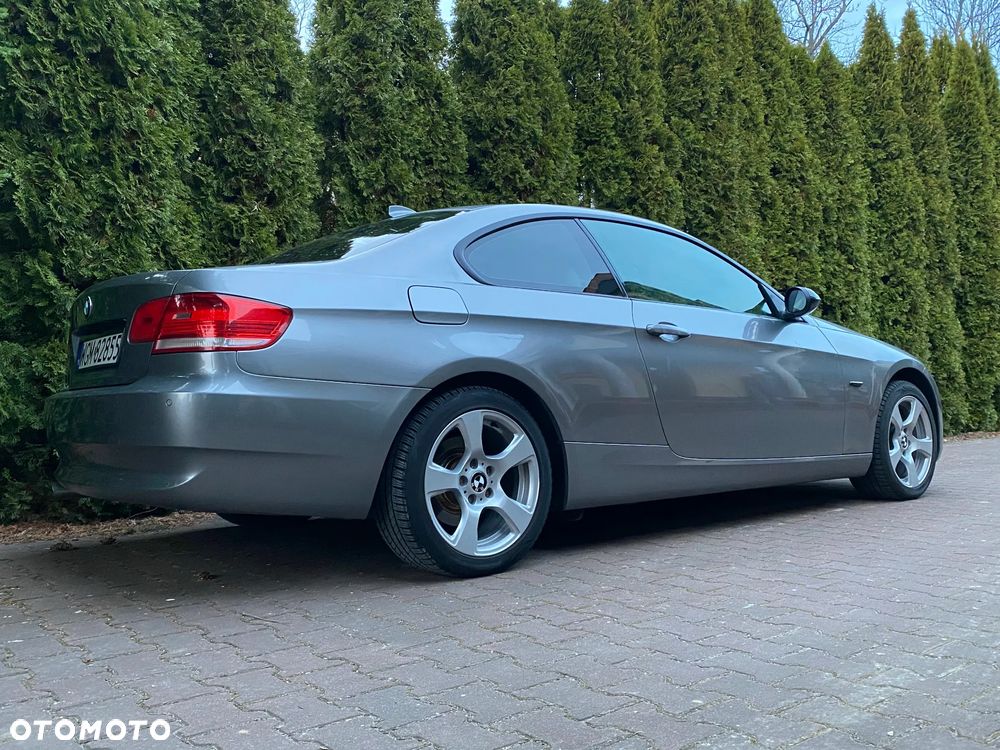 BMW Seria 3 320d - 11