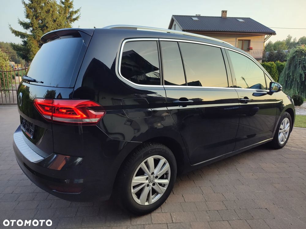 Volkswagen Touran 2.0 TDI SCR (BlueMotion Technology) DSG Highline - 4
