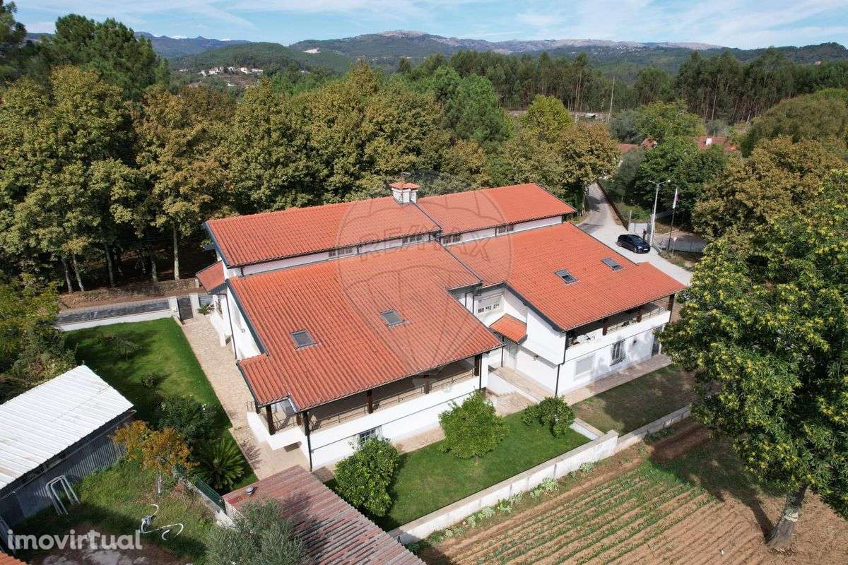 Moradia T4 para venda - Grande imagem: 2/25