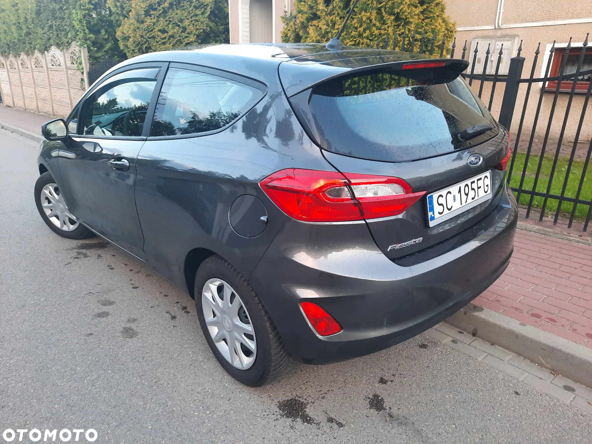 Ford Fiesta - 2