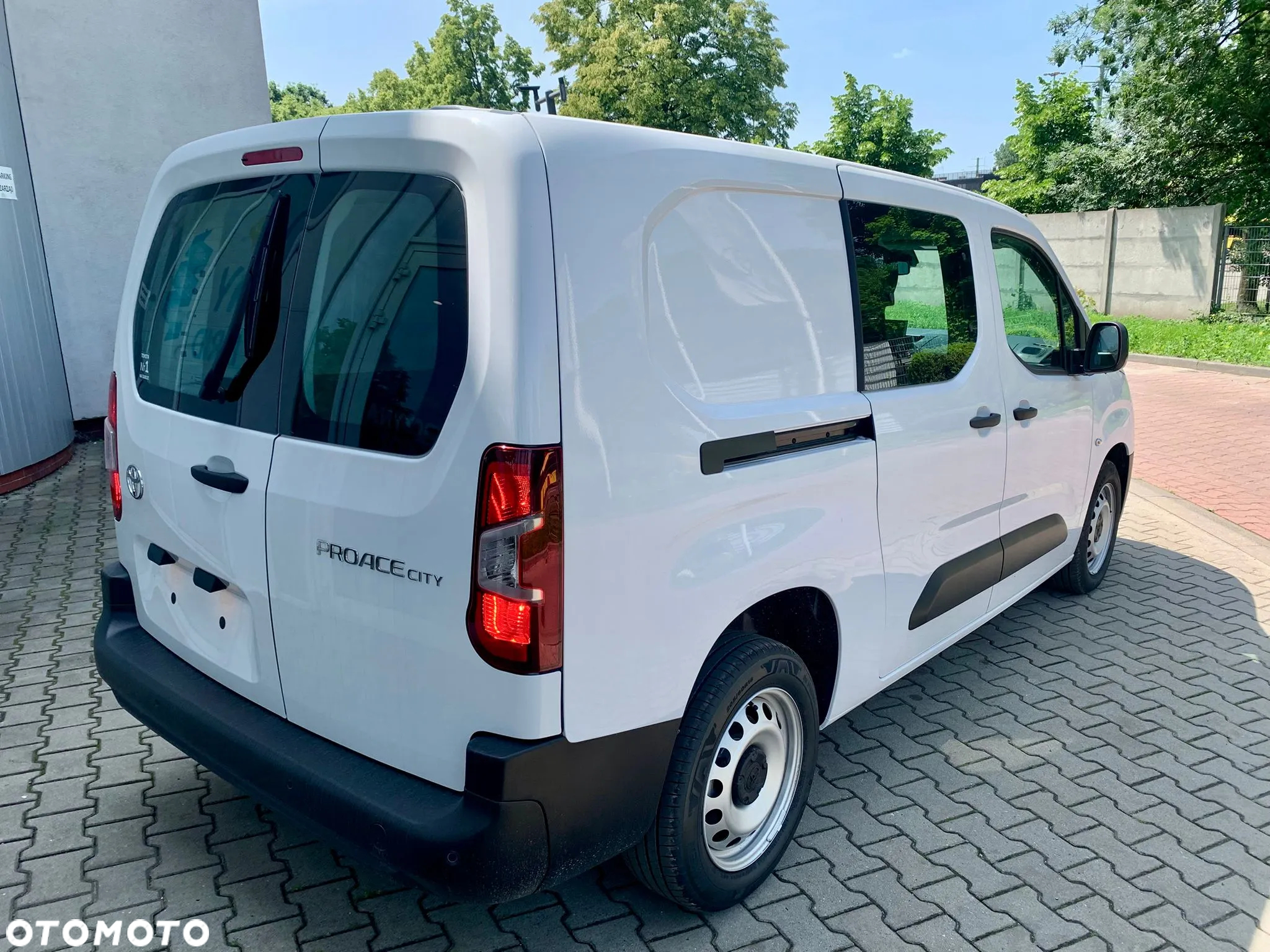 Toyota Proace City - 10