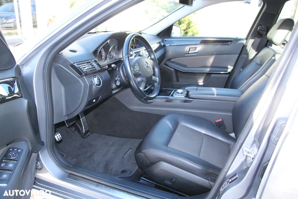 Mercedes-Benz E 250 CDI 4MATIC Aut. - 35
