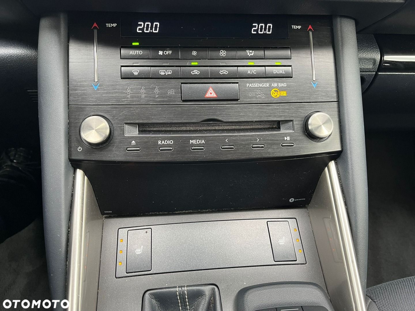 Lexus IS 200t Elegance - 20