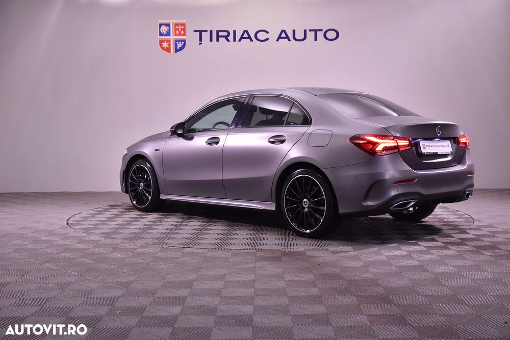 Mercedes-Benz A 250 e Sedan 8G-DCT AMG Line - 4