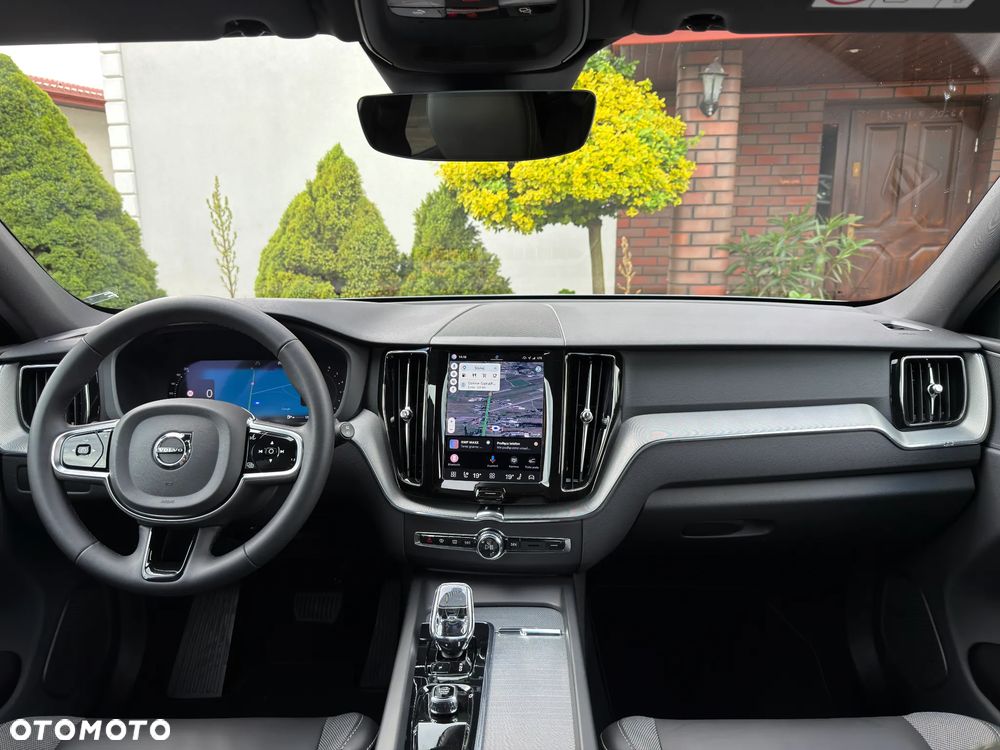 Volvo XC 60 B4 D AWD Geartronic RDesign - 8