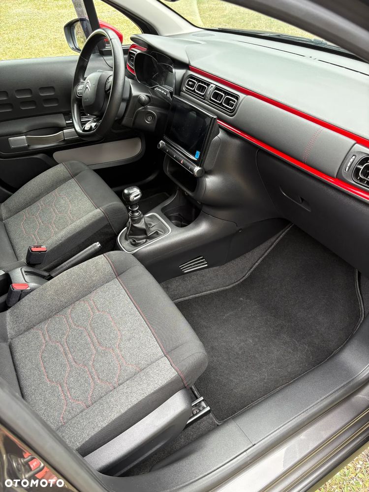 Citroën C3 1.2 PureTech Shine S&S - 12