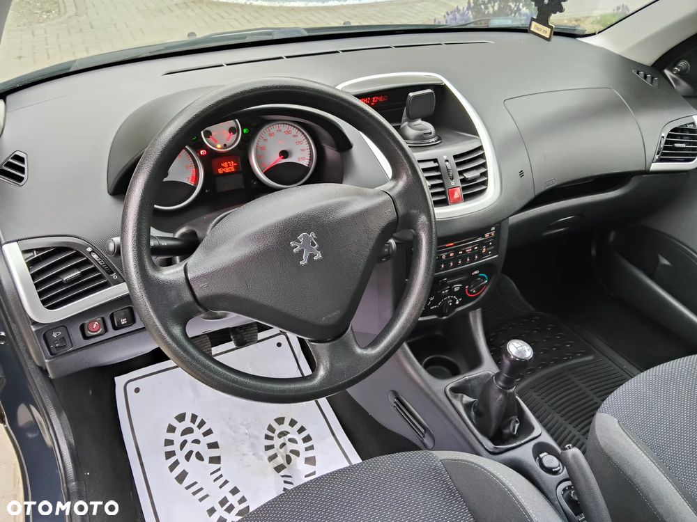 Peugeot 206 plus 75 - 20
