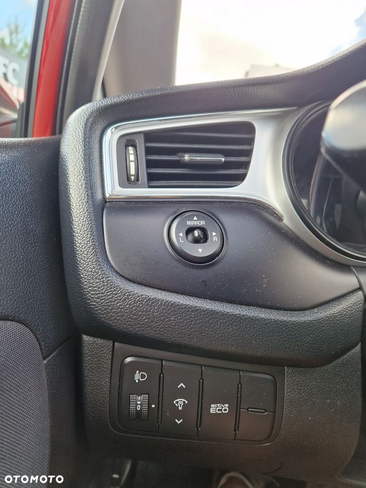 Kia Ceed 1.6 GDI L Business Line DCT - 15