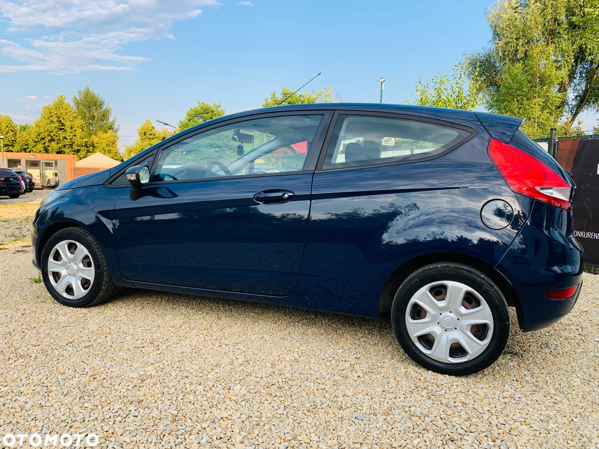 Ford Fiesta 1.25 Ambiente - 11