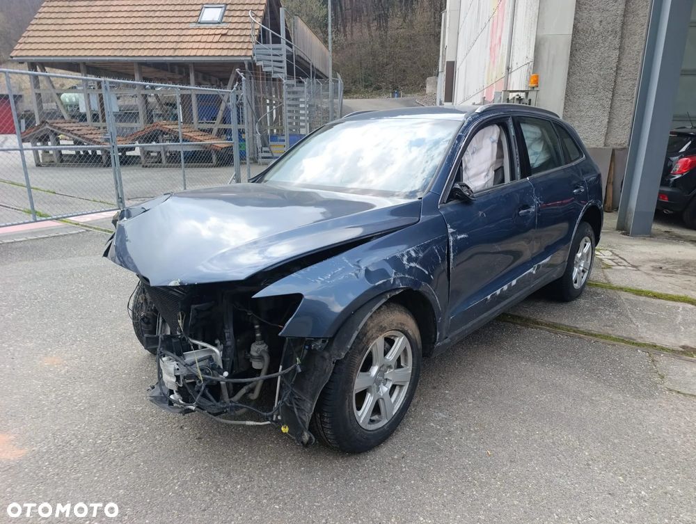 Audi Q5 2.0 TDI Quattro S tronic design - 2
