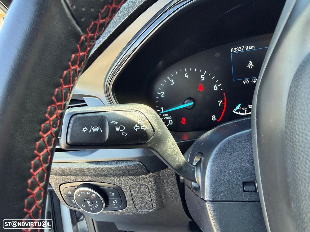 Ford Focus SW 1.0 EcoBoost MHEV ST-Line - 20