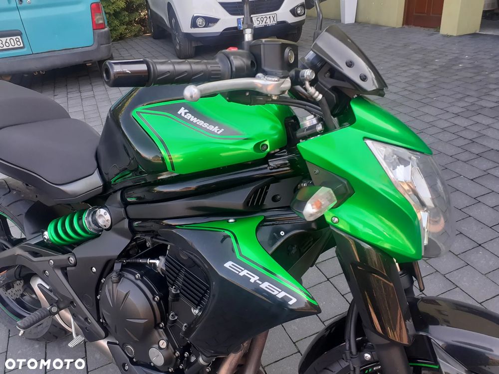 Kawasaki ER - 8
