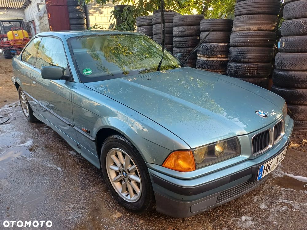 BMW Seria 3 316i - 4