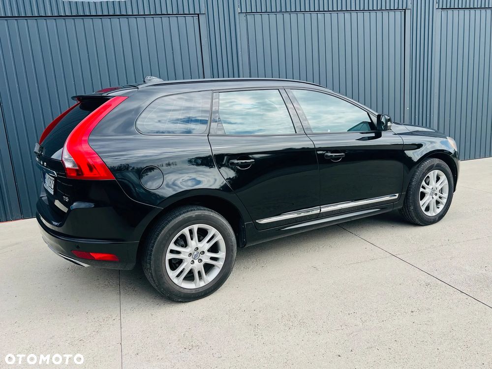 Volvo XC 60 - 13