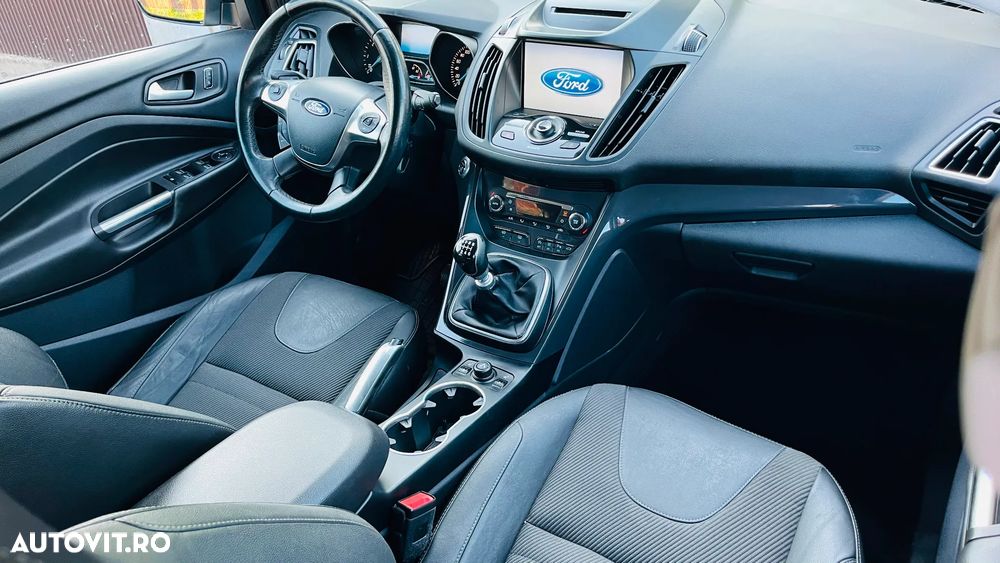 Ford Kuga 2.0 TDCi 2x4 SYNC - 15