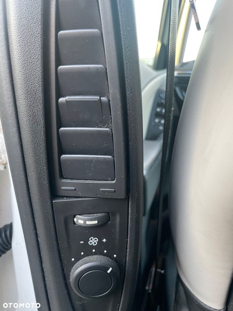 Citroën C4 Picasso 1.2 PureTech Exclusive - 22