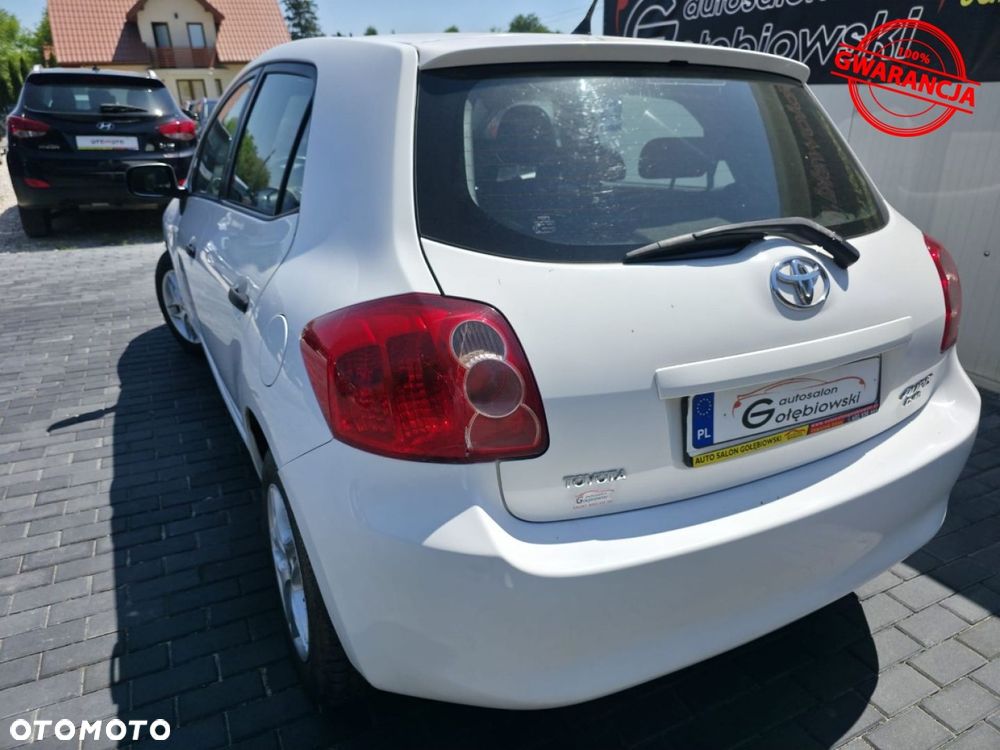 Toyota Auris 1.4 D-4D Premium - 8