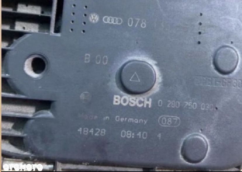 078133062B Przepustnica audi a4 b6 3.0 v6 benzyna - 4
