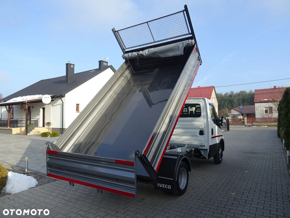 Iveco 35C18 Wywrotka 3-stronna KLIMA HAK Super Stan - 3