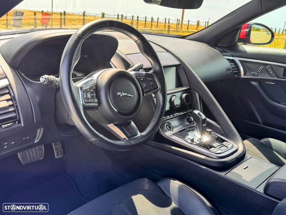 Jaguar F-Type P300 Aut. R-Dynamic Black - 24