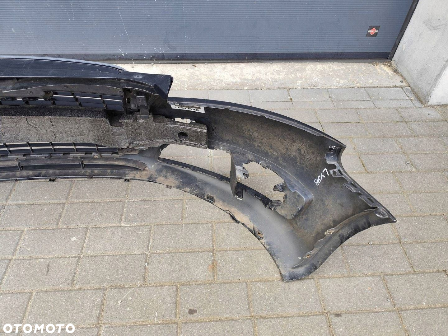 AUDI A3 8P 8P0 09-12 - ZDERZAK PRZÓD LY9B - 9
