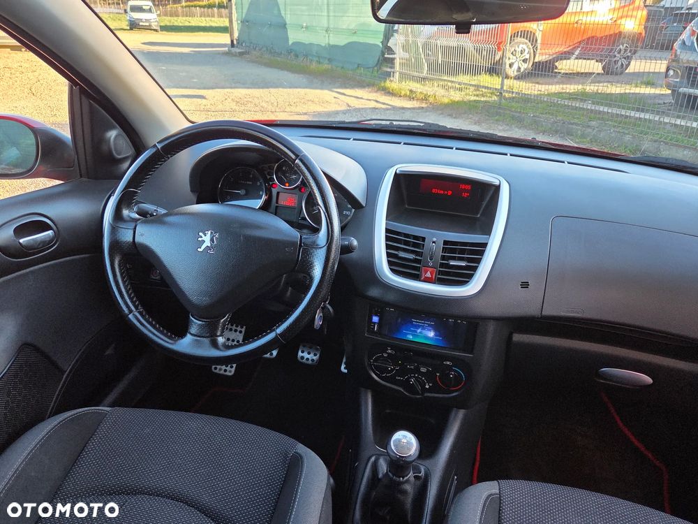 Peugeot 206 plus 75 Street Racing - 19