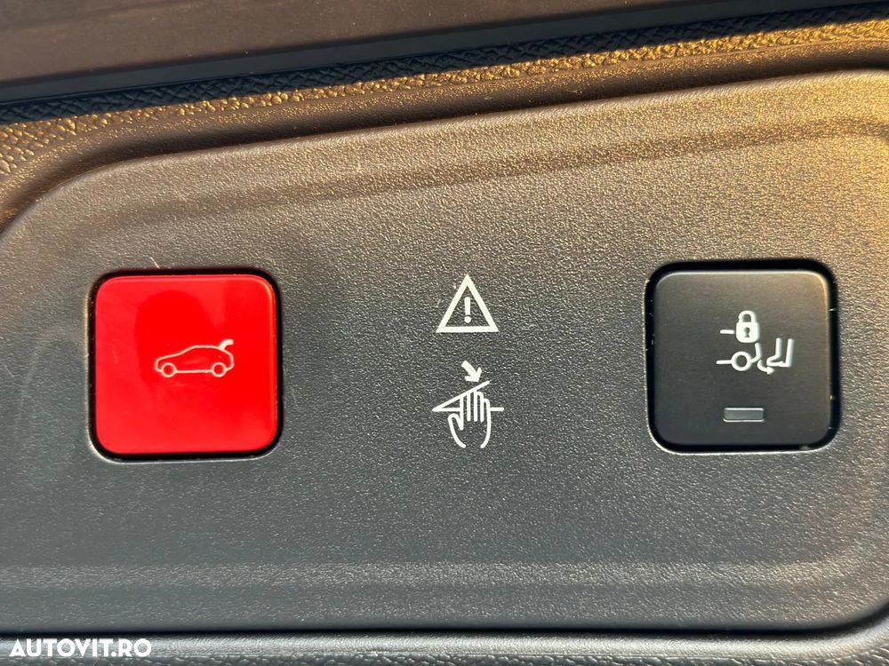 Peugeot 3008 BlueHDi 130 Stop & Start EAT8 Allure Business-Paket - 19