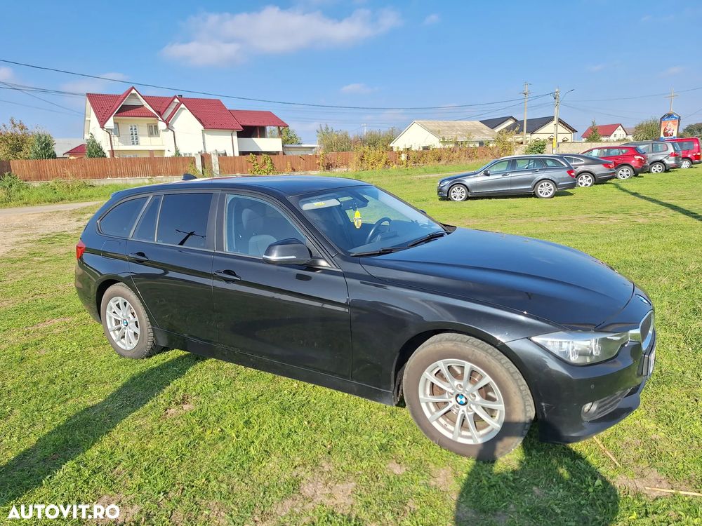 BMW Seria 3 320d Touring xDrive - 8