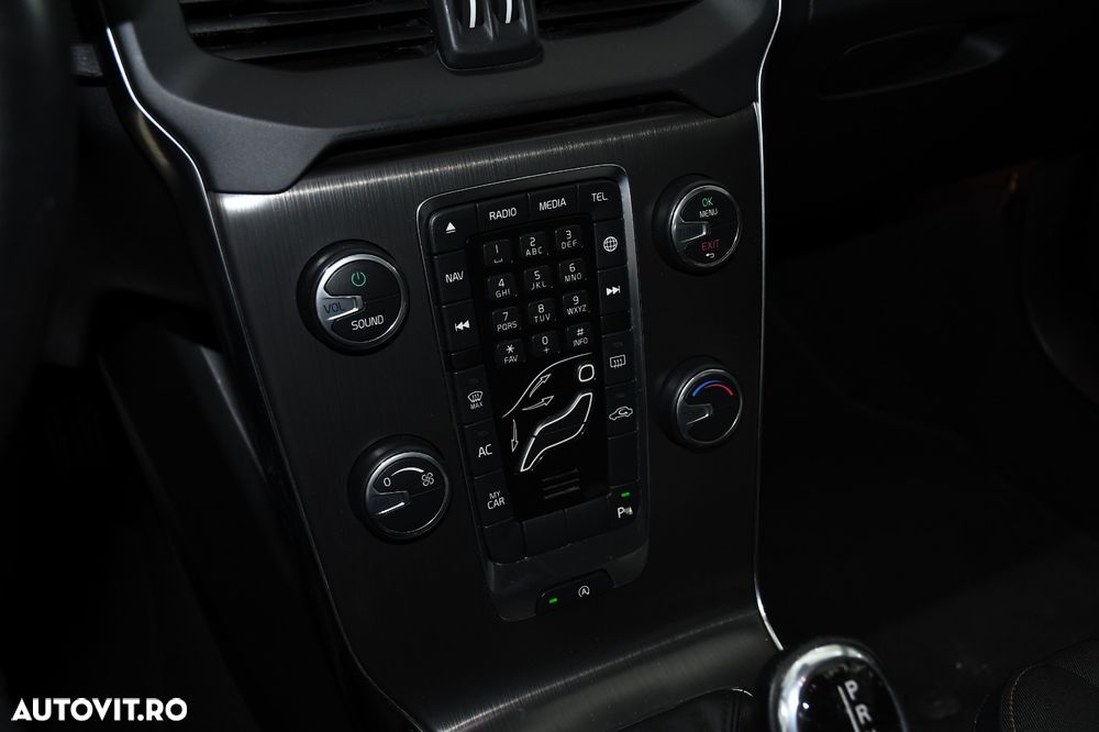 Volvo V40 - 19
