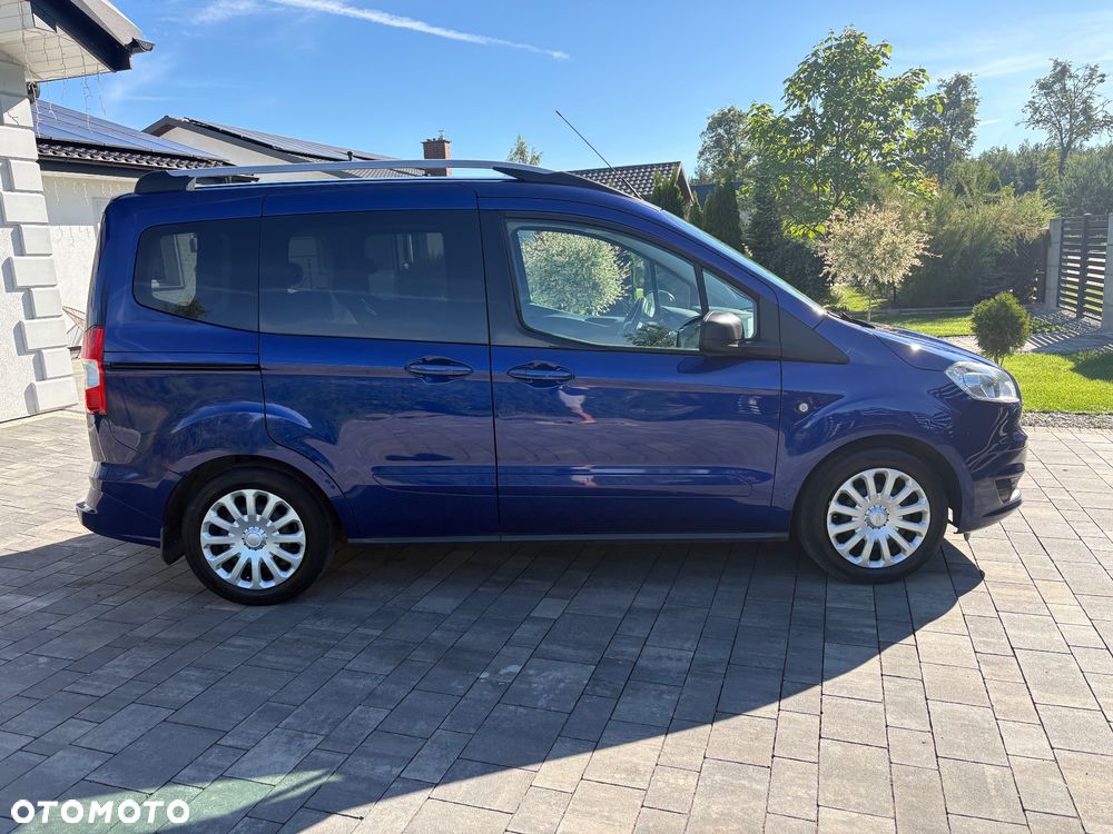 Ford Tourneo Courier 1.0 EcoBoost S&S Titanium - 7