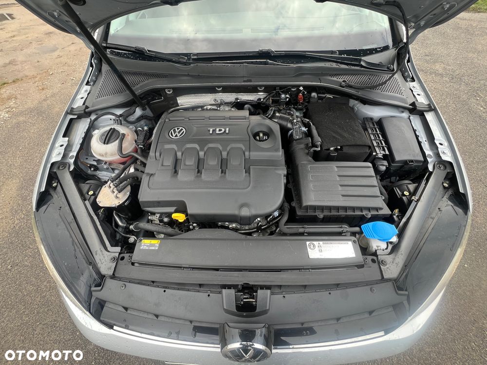 Volkswagen Golf 1.6 TDI BMT Comfortline - 13