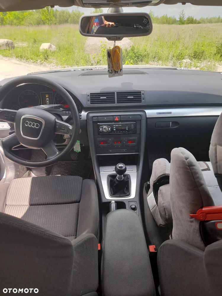 Audi A4 Avant 1.8T Quattro - 10