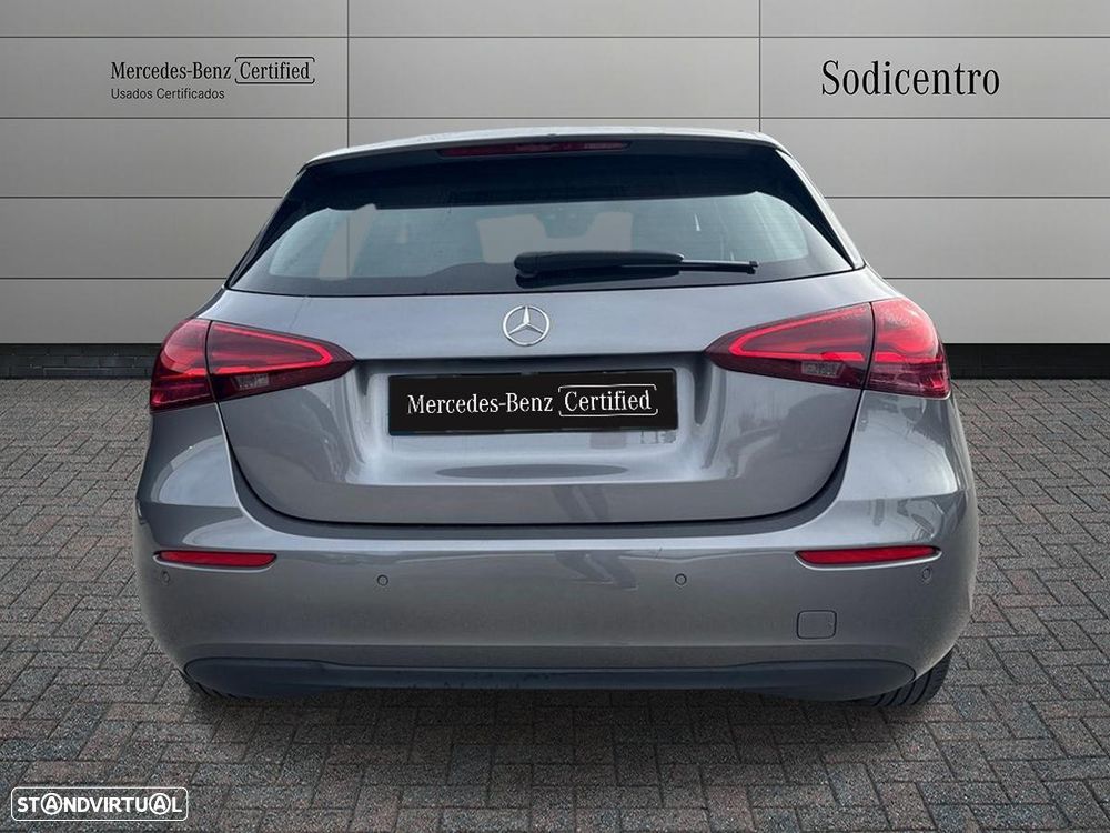 Mercedes-Benz A 180 - 9