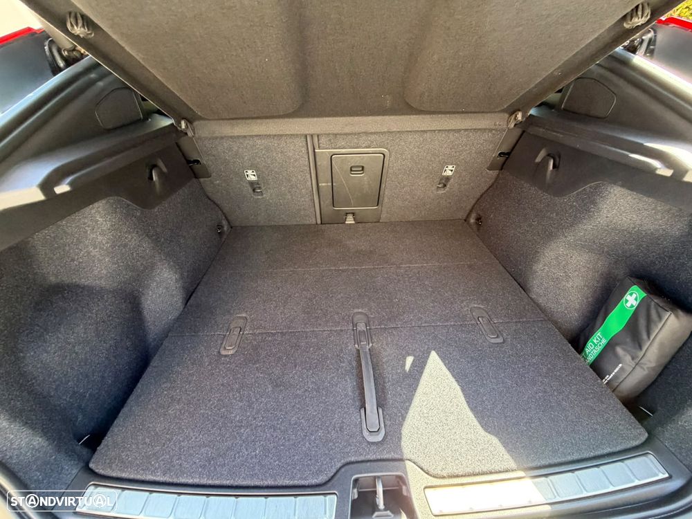 Volvo C40 Recharge Extended Range Plus - 14